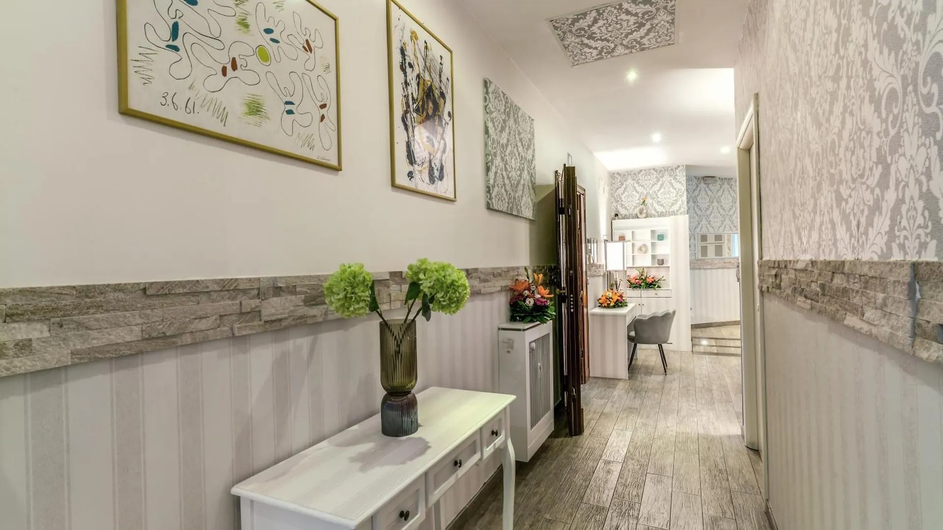 Гостевой дом Santamaria Inn Рим