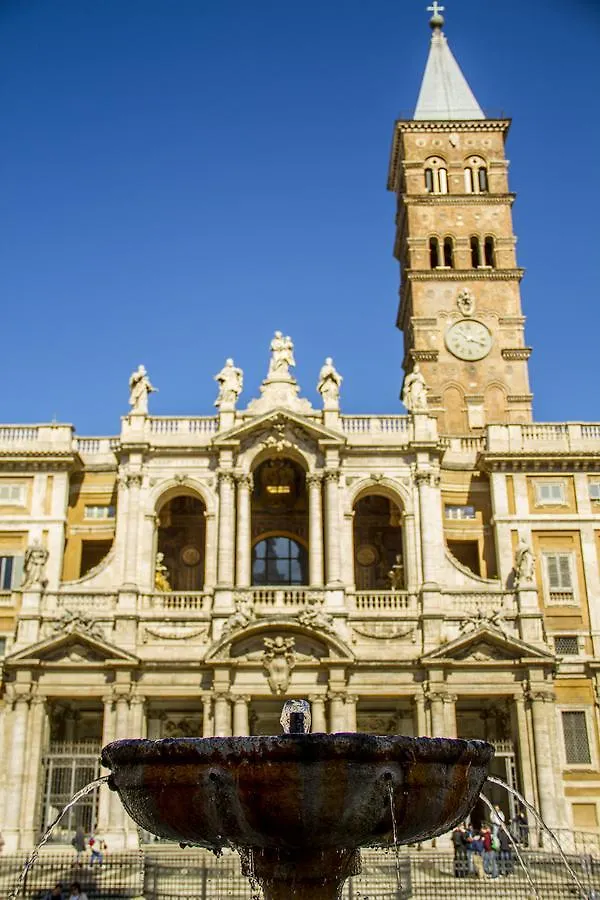 Santamaria Inn Рим