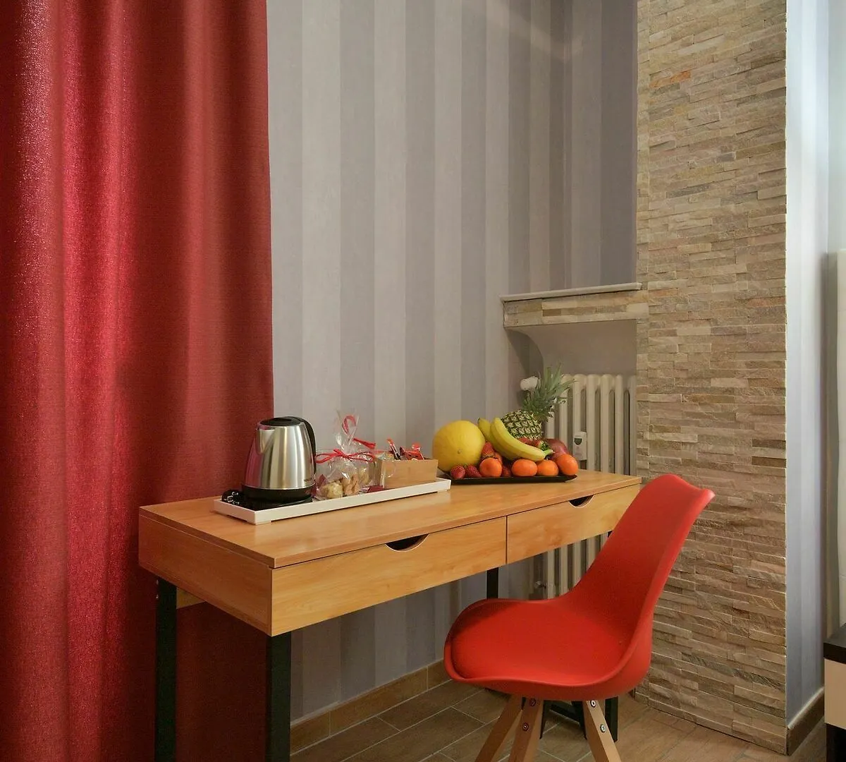 Santamaria Inn Rome Italy